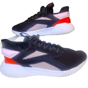 Reebok Freestyle Motion Sneakers women's size 8.5